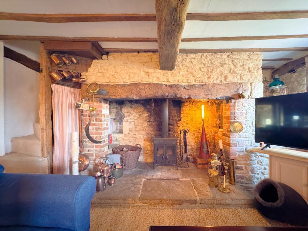 Berryfield Lane, Melksham, Wiltshire, SN12 6EH - View 4