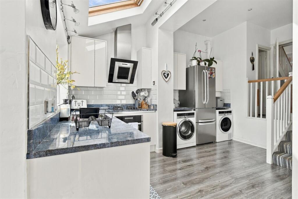 House in York - View 5