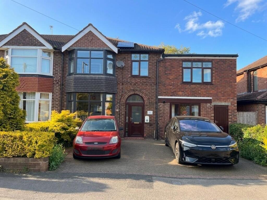 4-bed semi-detached on Merwood Avenue, Heald Green, Cheadle, £515,000