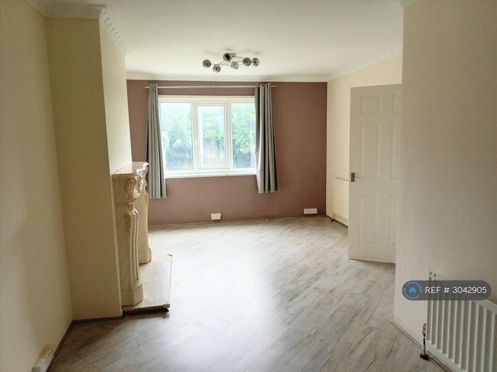 Main image of property: Grimsell Walk, Sheffield, S6