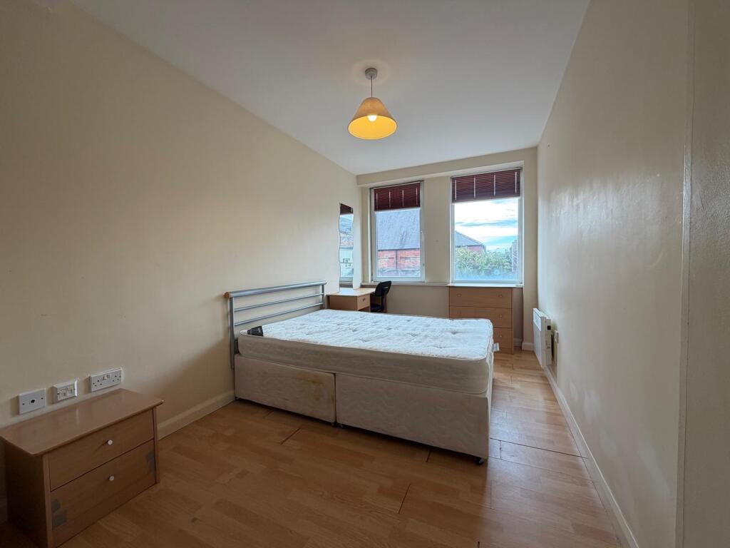 Apartment in Stockton-on-Tees - View 4