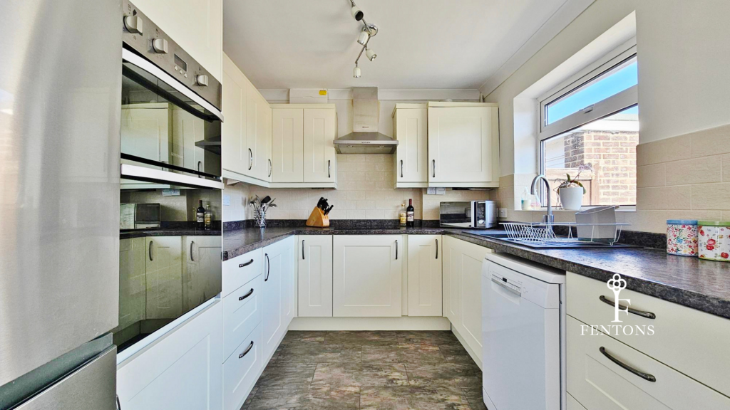 House in Colchester - View 2