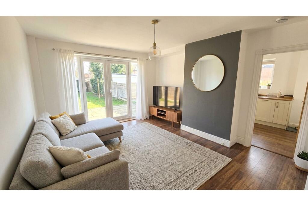 Main image of property: Arbor Avenue, Manchester, M19