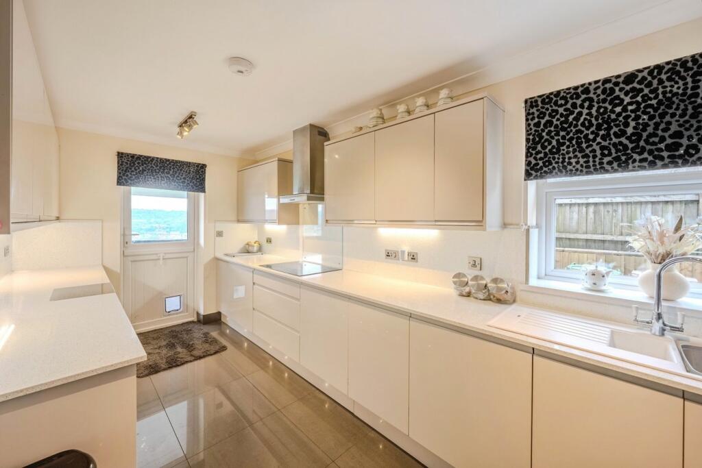 House in Hengoed, Gelligaer - More