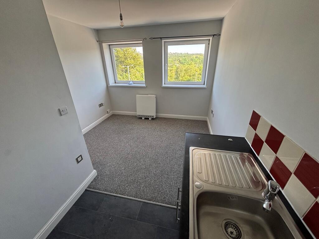 Main image of property: Neath road