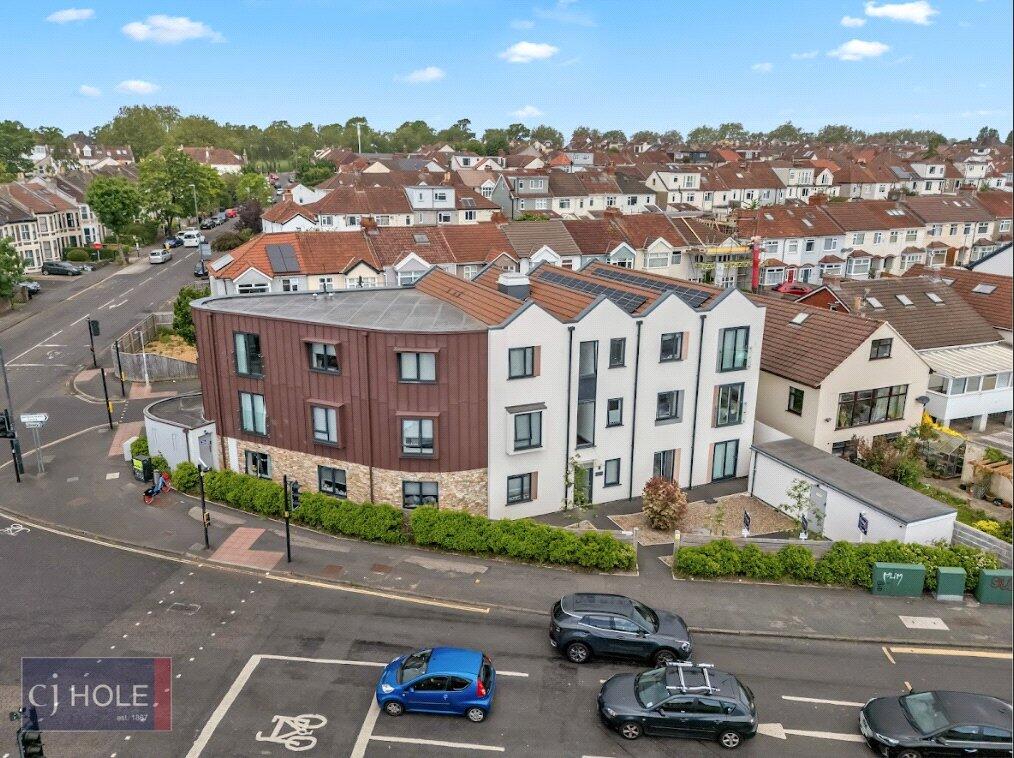 6 bedroom apartment for rent