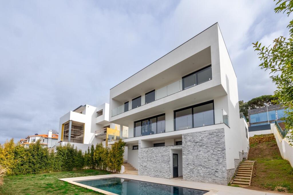 Main image of property: Lisbon, Cascais