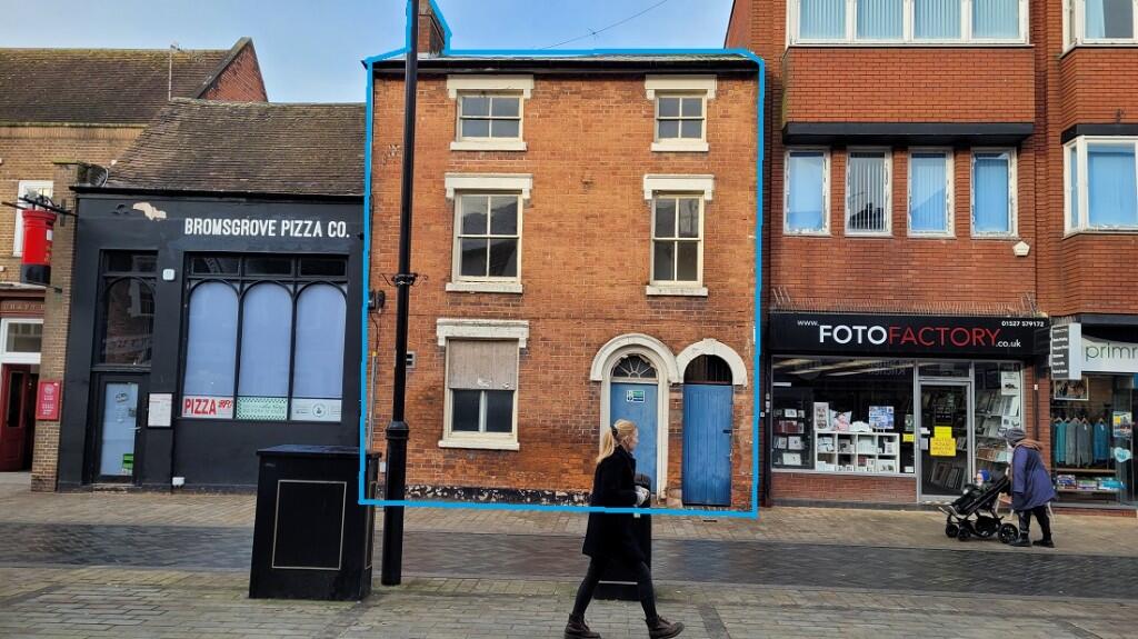 Main image of property: 121, High Street, Bromsgrove, Worcestershire, B61