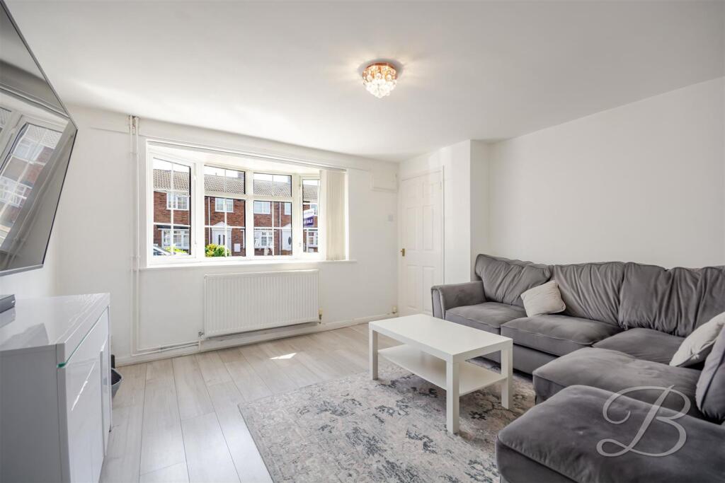 House in Mansfield, Nottinghamshire - View 6