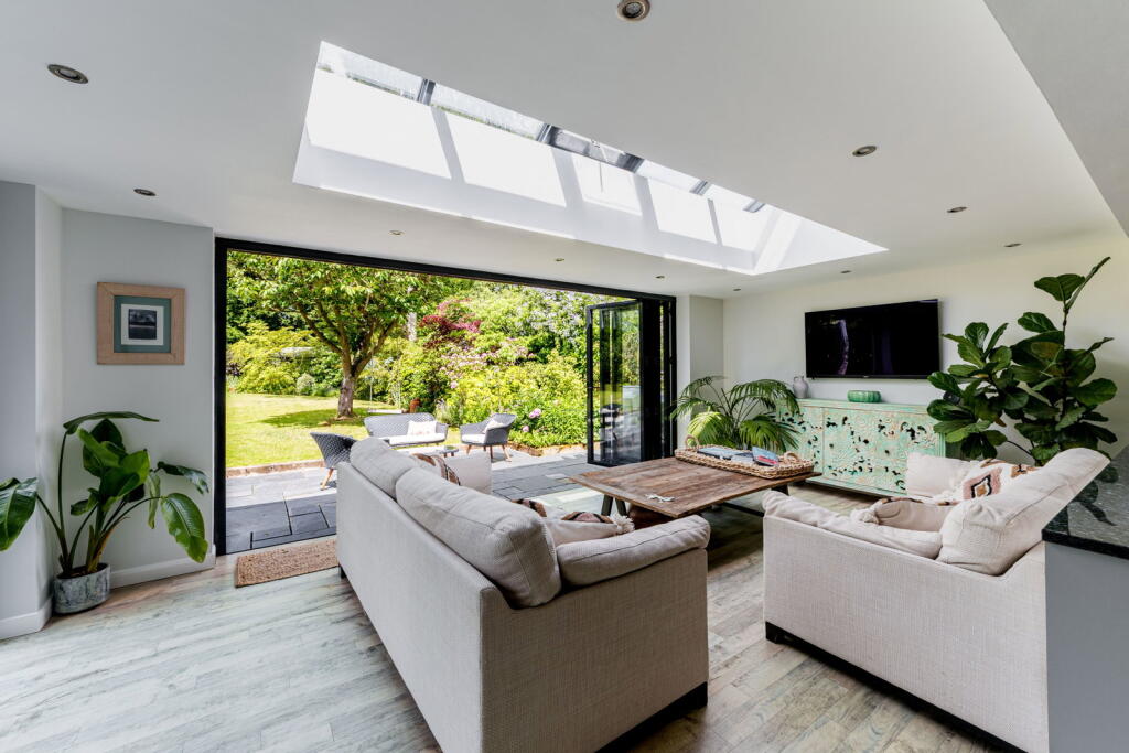 Moor Hall Drive, Sutton Coldfield, B75 6LP photo 5