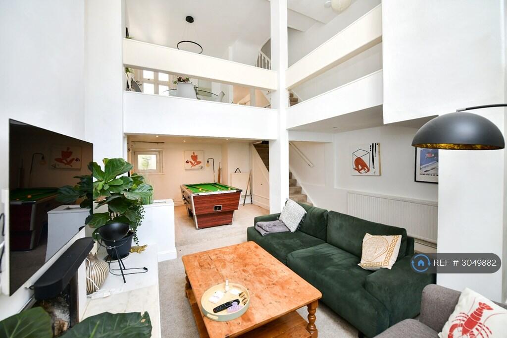 Main image of property: Kinnoul Road, London, W6