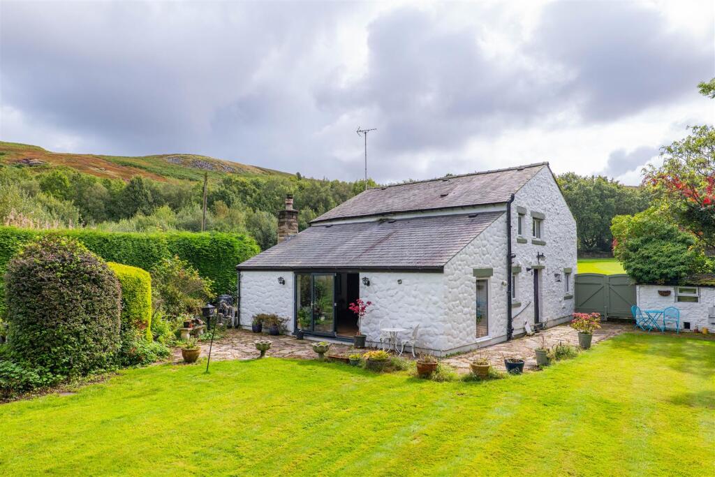 House in Preston - View 3