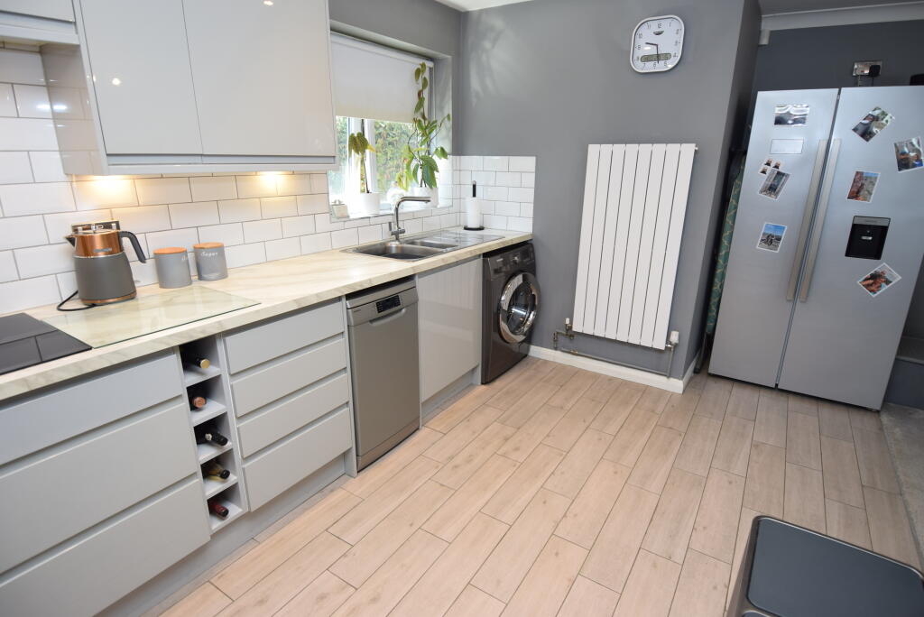 Poores Road, Durrington, Wiltshire - View 5