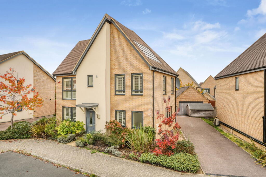 Main image of property: Fitzgerald Grove, Tattenhoe Park, Milton Keynes, MK4 4LH