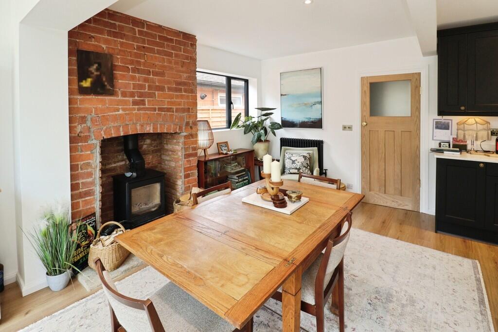 Bunkers Hill, Lincoln photo 4