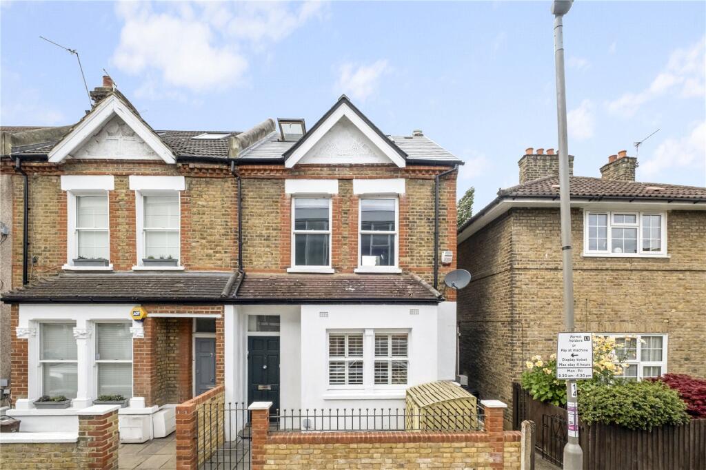 Main image of property: Twilley Street, Ground Floor Flat, London, SW18