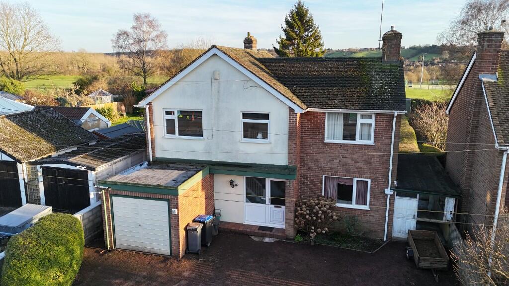 Main image of property: 88 The Green Road, Ashbourne, Derbyshire, DE6