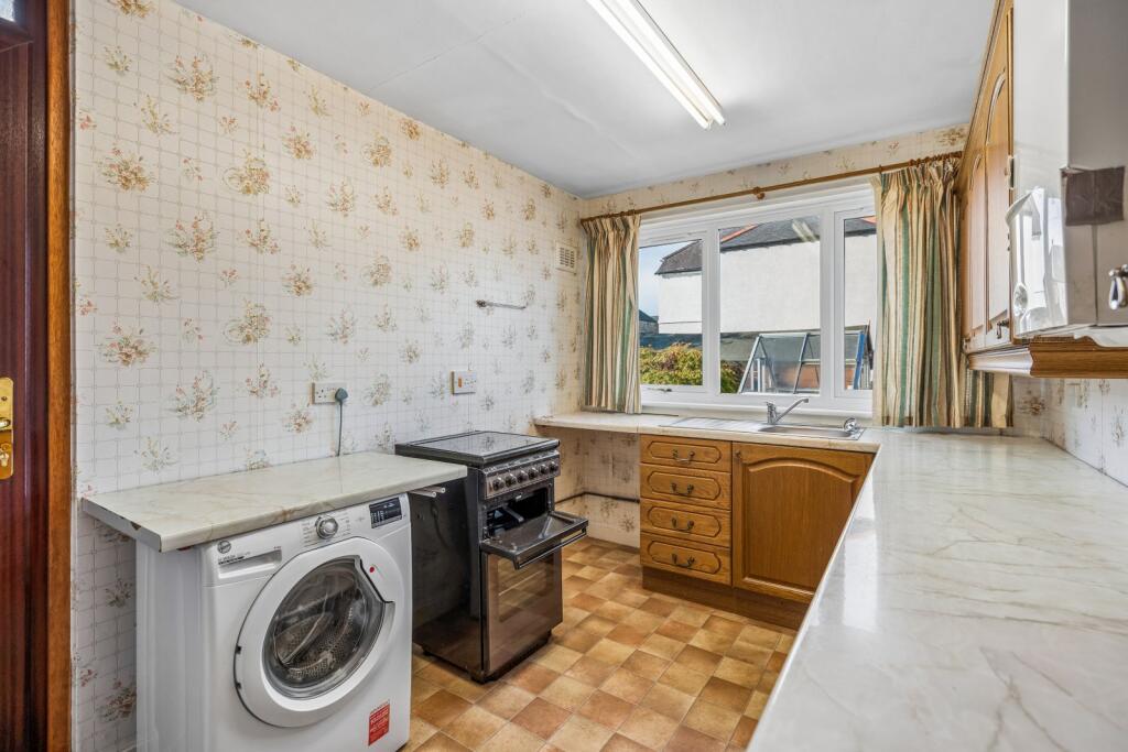 House in Stirling, Riverside - More