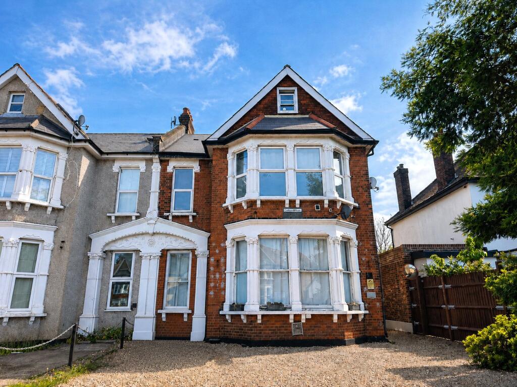 Main image of property: Bromley Road, London, SE6