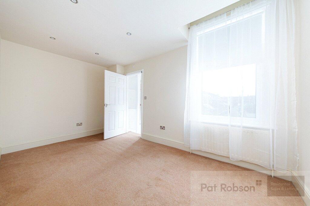 House in Newcastle upon Tyne - View 5
