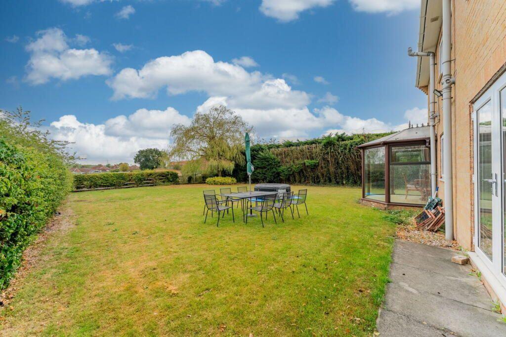 Mill Lane, Camblesforth, Selby, YO8 8HW photo 2