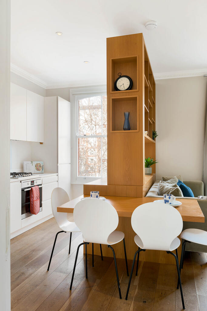 Apartment in London - View 4