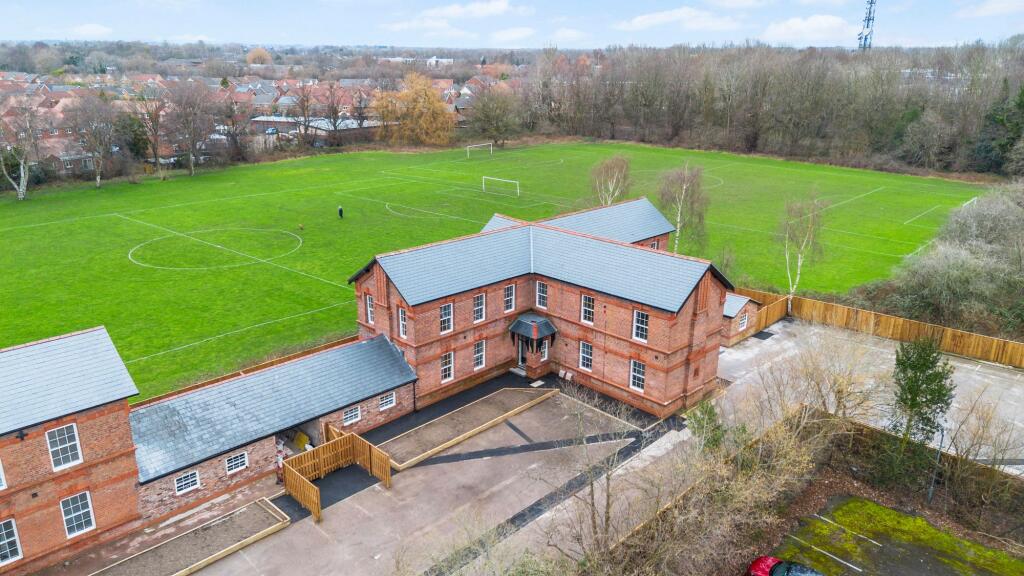 Main image of property: Padgate, Warrington, WA1