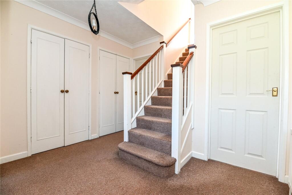 Waverley Road, New Milton, Hampshire, BH25 photo 4
