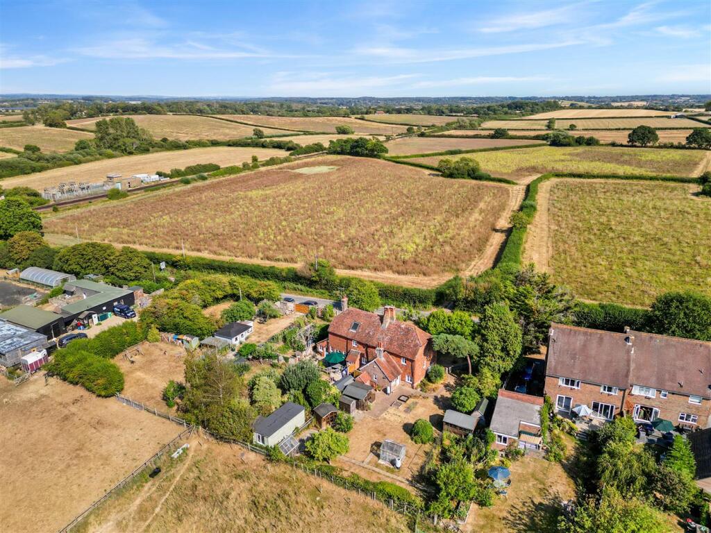 House in Brighton - View 4
