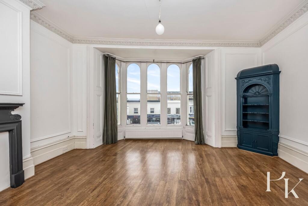 Apartment in Hove, Aldrington - View 3