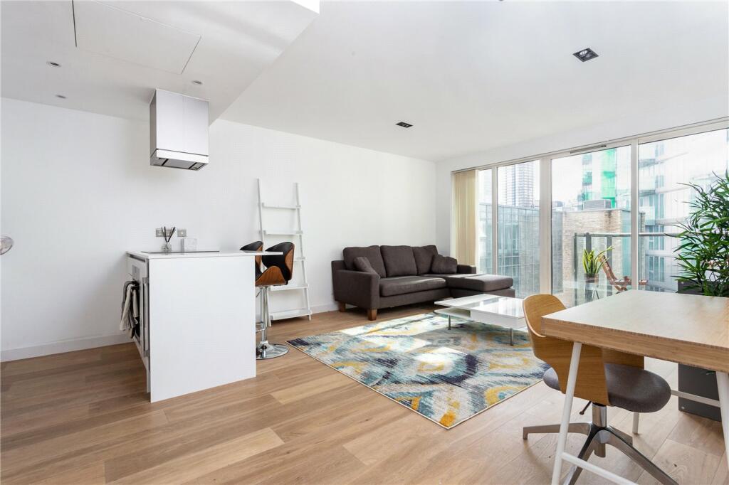 Main image of property: Courtyard Apartments, 3 Avantgarde Place, London, E1