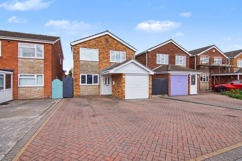 Main image of property: Chetwynd Drive, Nuneaton, CV11