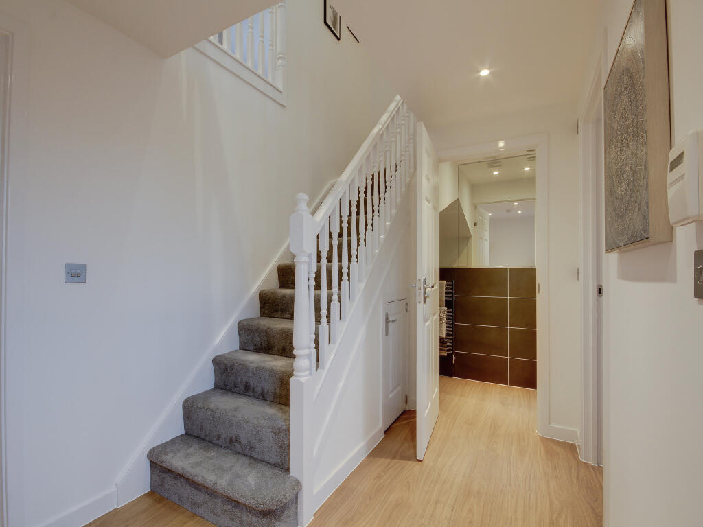 Snowdon Gait, 
Snowdon Terrace, 
West Kilbride, 
Ayrshire, 
KA23 9HN photo 4