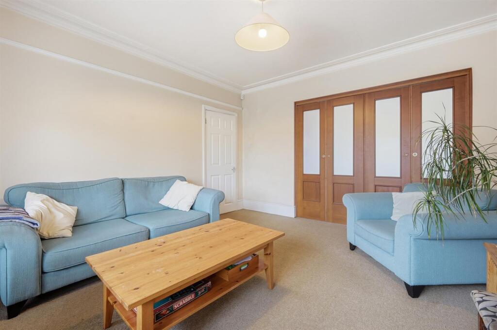 House in London - View 4