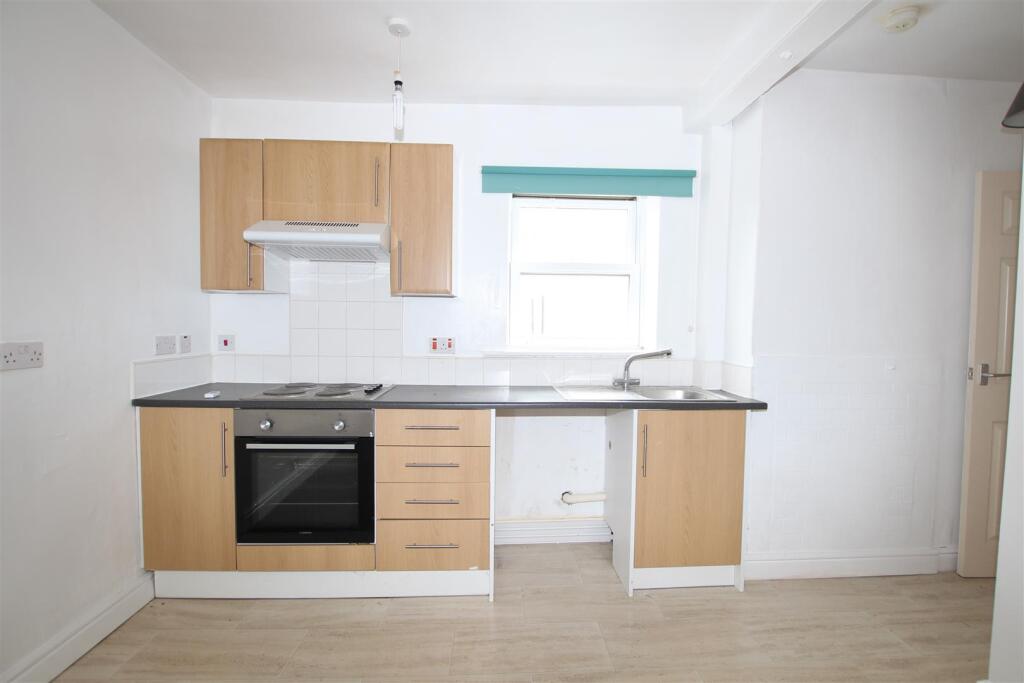 Additional image 2 of Wilby Street, Cleckheaton