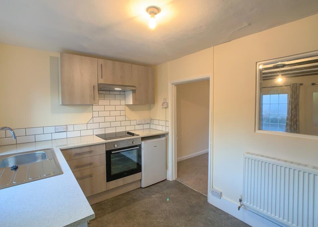 House in Wantage, Stockham - View 4
