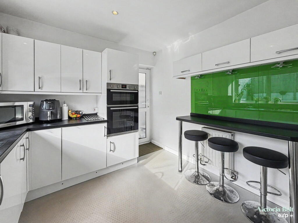 Main image of property: Merafield Road, Plympton