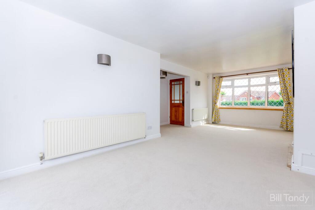 Ogley Hay Road, Chase Terrace, Burntwood, WS7 photo 4
