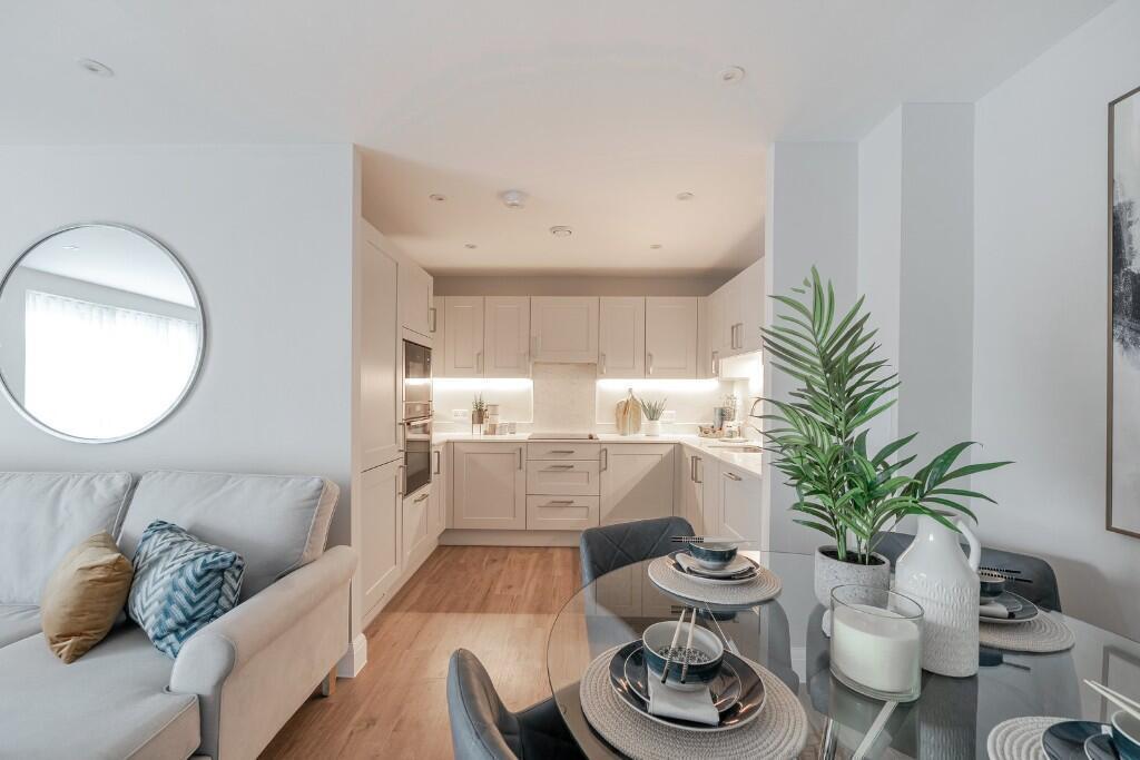 Apartment in Lymington - View 5