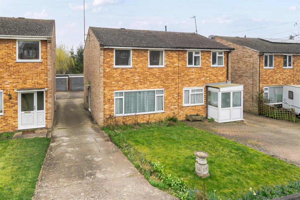 Main image of property: Meadow Rise, Tiffield, NN12