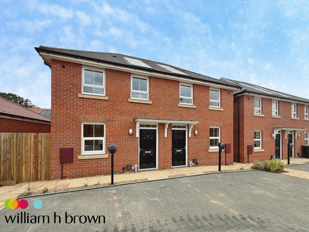 Main image of property: Fumitory Close, Ipswich