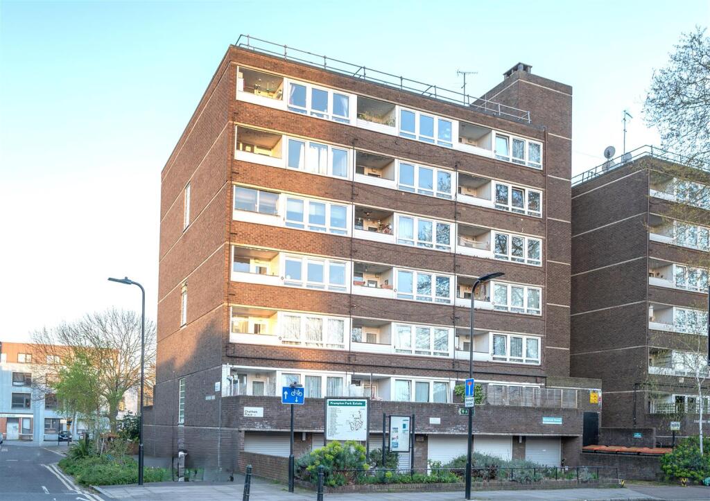 Main image of property: Chatham Place, London