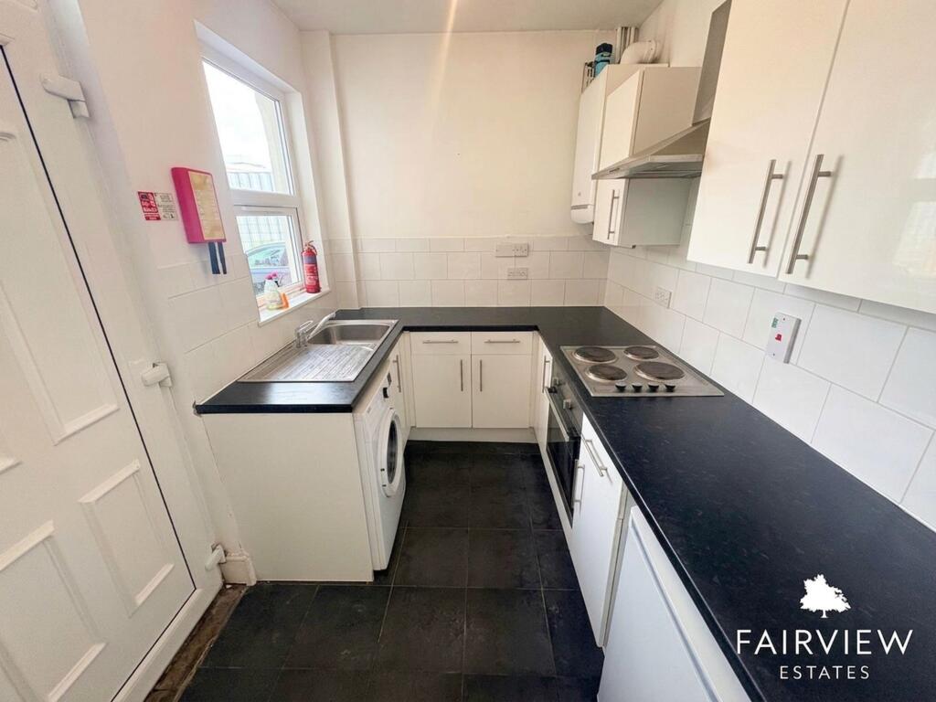 House in Rushcliffe, West Bridgford - View 5