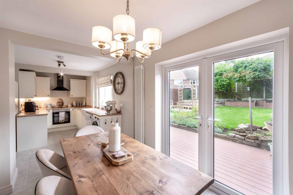 House in Rotherham, Bramley - View 4