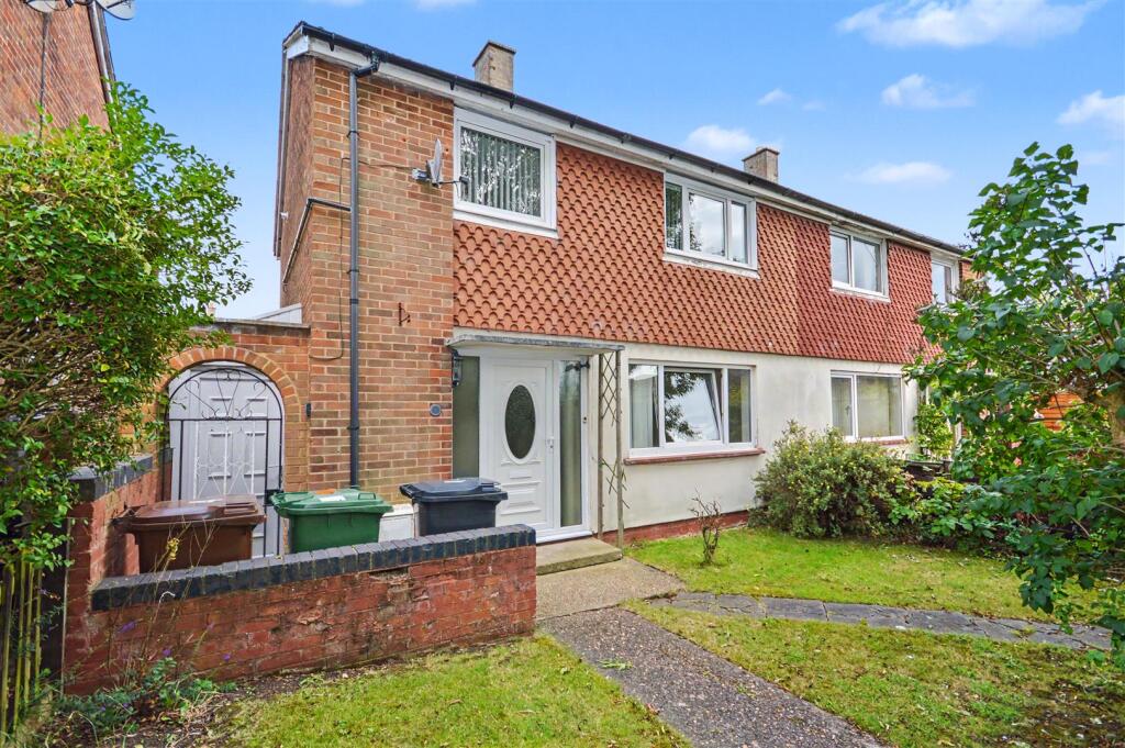 Main image of property: NN18, Heathfield Walk, Corby, NN18 0JA