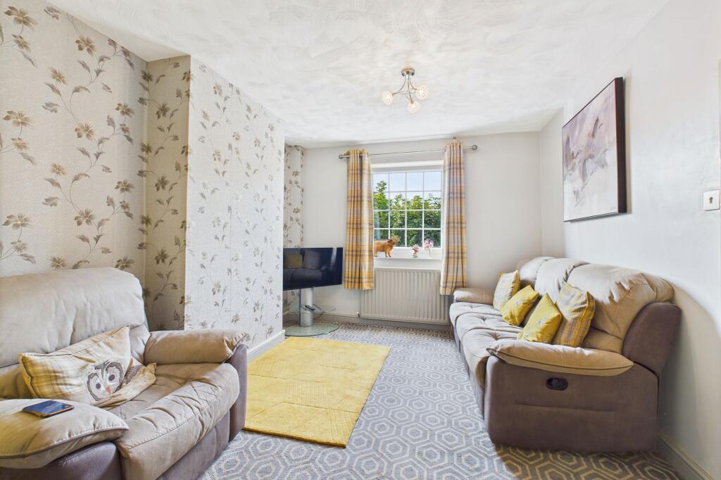 Sherwens Terrace, Egremont, CA22 photo 2