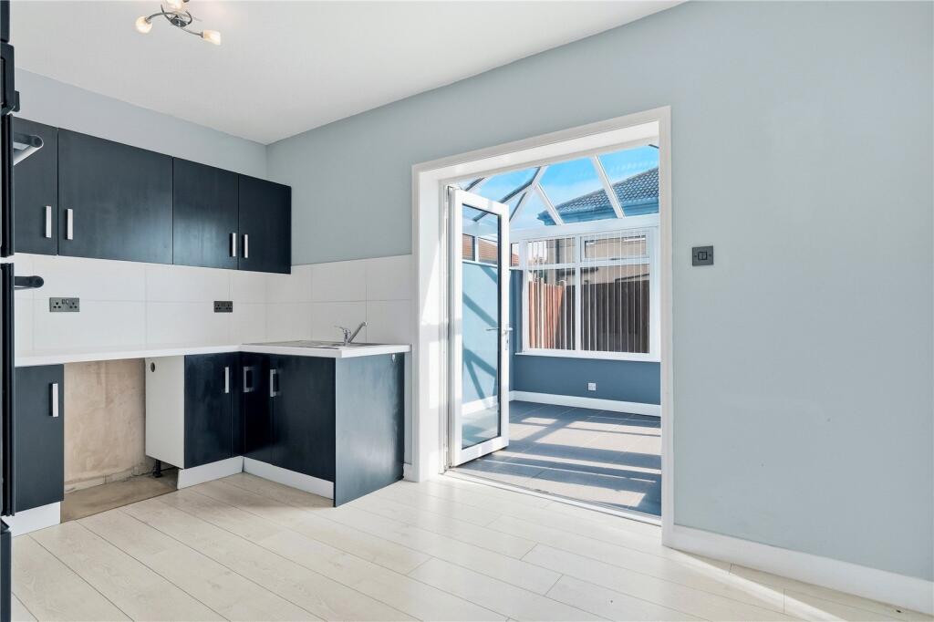 House in Burnley, Lancashire - View 5