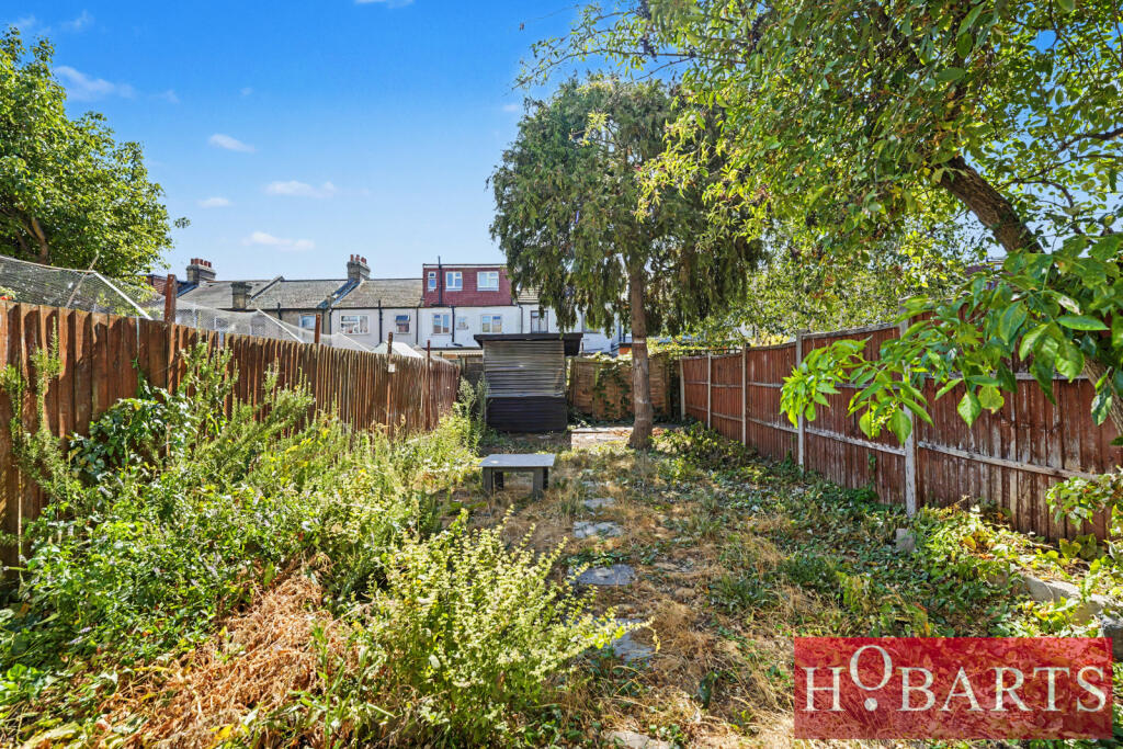 House in London - View 4