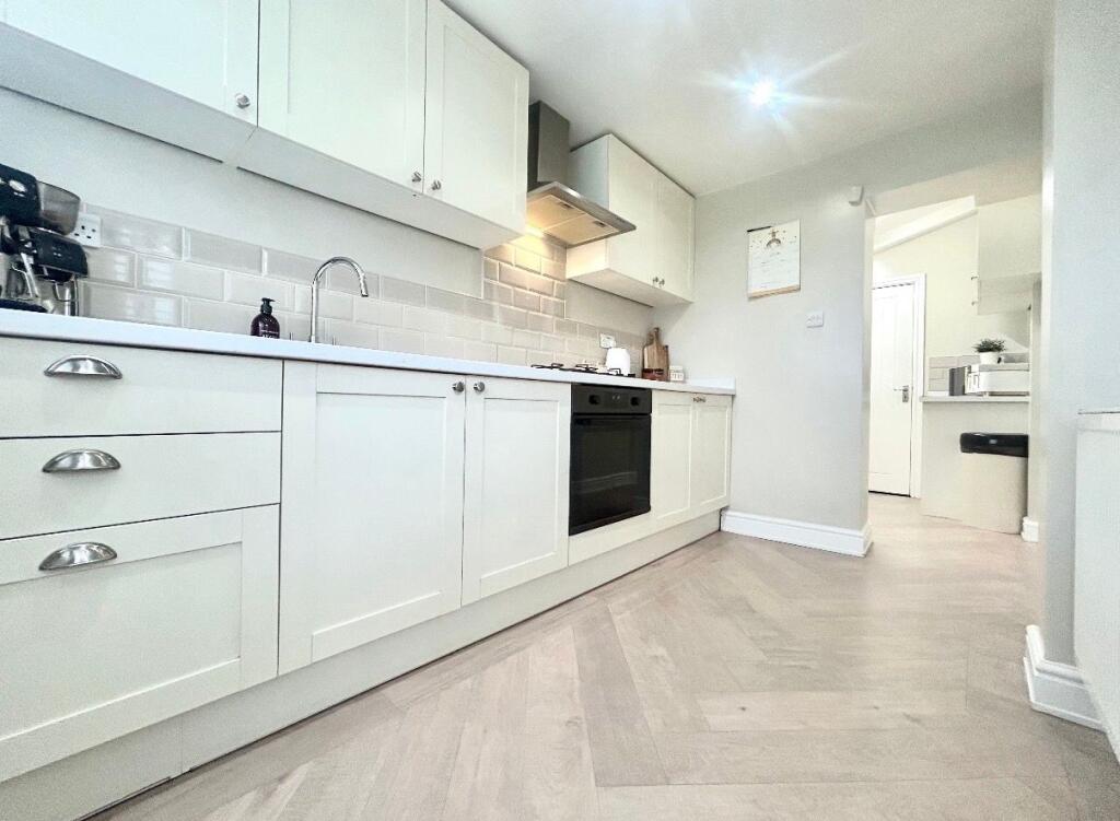 House in Dudley, West Midlands - More