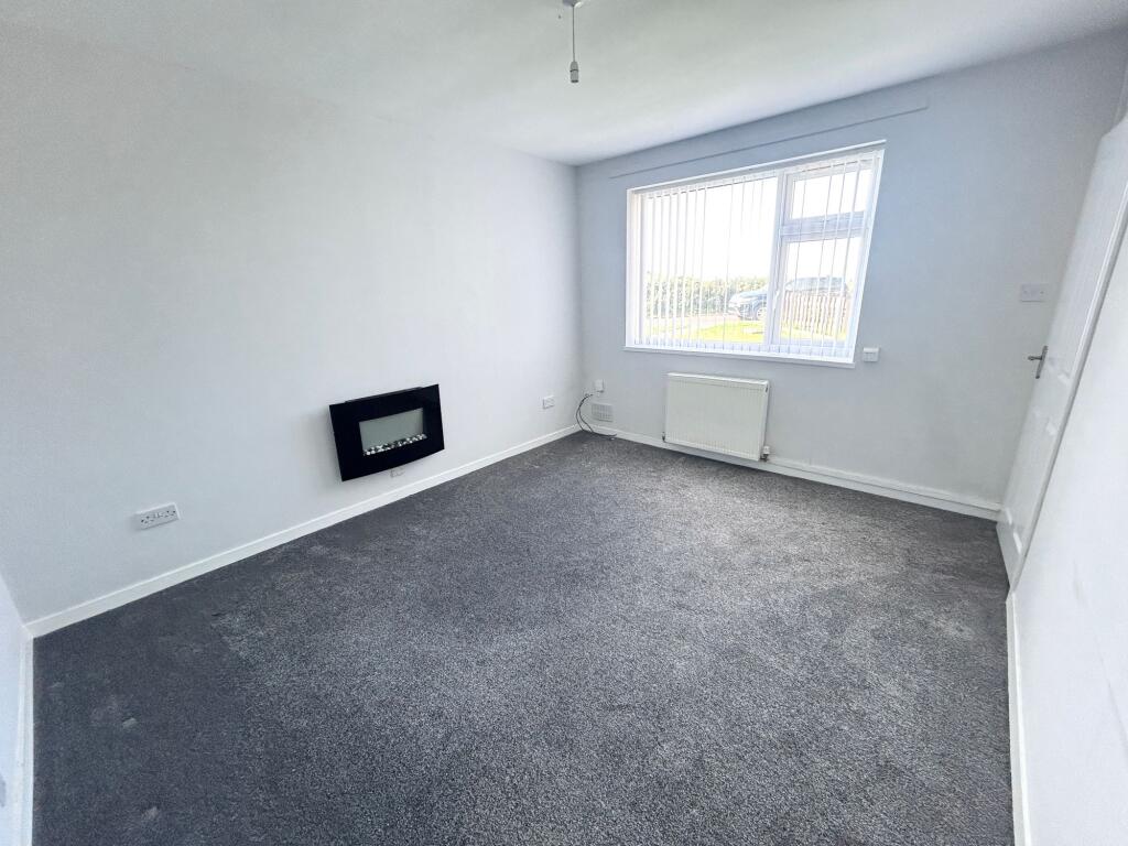 Apartment in Lancaster - View 2